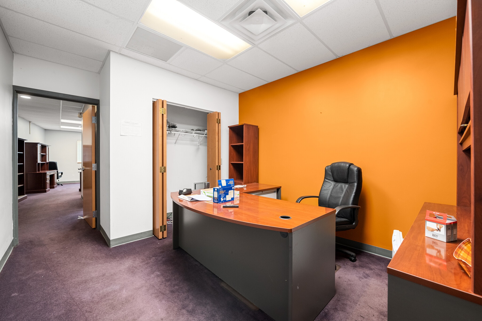 1050 Kemper Meadow Dr, Cincinnati, OH for lease Interior Photo- Image 1 of 35