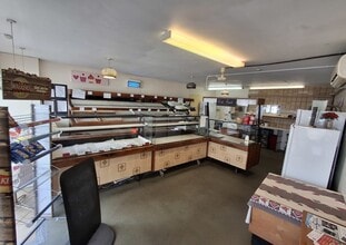 12 Hitchin St, Biggleswade for lease Interior Photo- Image 1 of 2