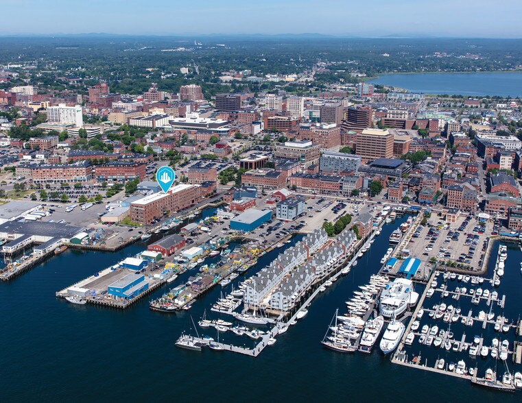 254-258 Commercial St, Portland, ME for lease - Building Photo - Image 1 of 15