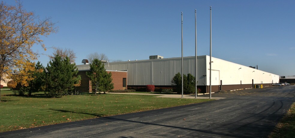 2165-2177 Shermer Rd, Northbrook, IL à louer - Photo du bâtiment - Image 2 de 6