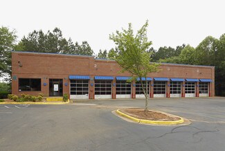 Plus de détails pour 360 Ashville Ave, Cary, NC - Commerce de détail à vendre