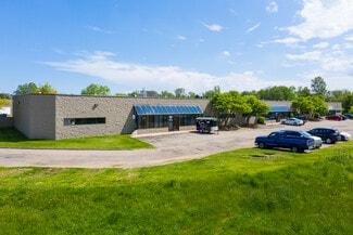 Plus de détails pour 42040 Koppernick Rd, Canton Township, MI - Industriel à louer