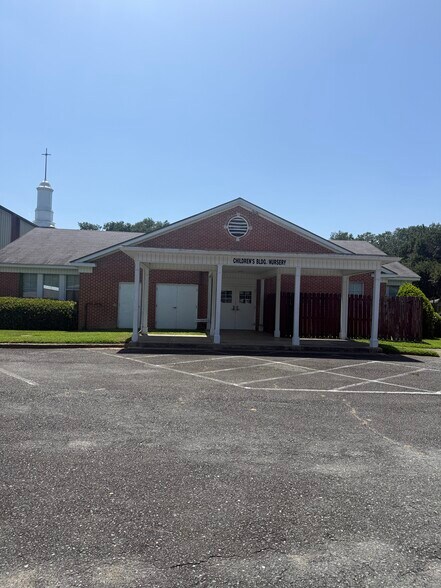 1915 Grover Pl, Shreveport, LA à louer - Photo du bâtiment - Image 2 de 23