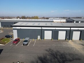 Toton Close, Nottingham à louer Photo du bâtiment- Image 2 de 5