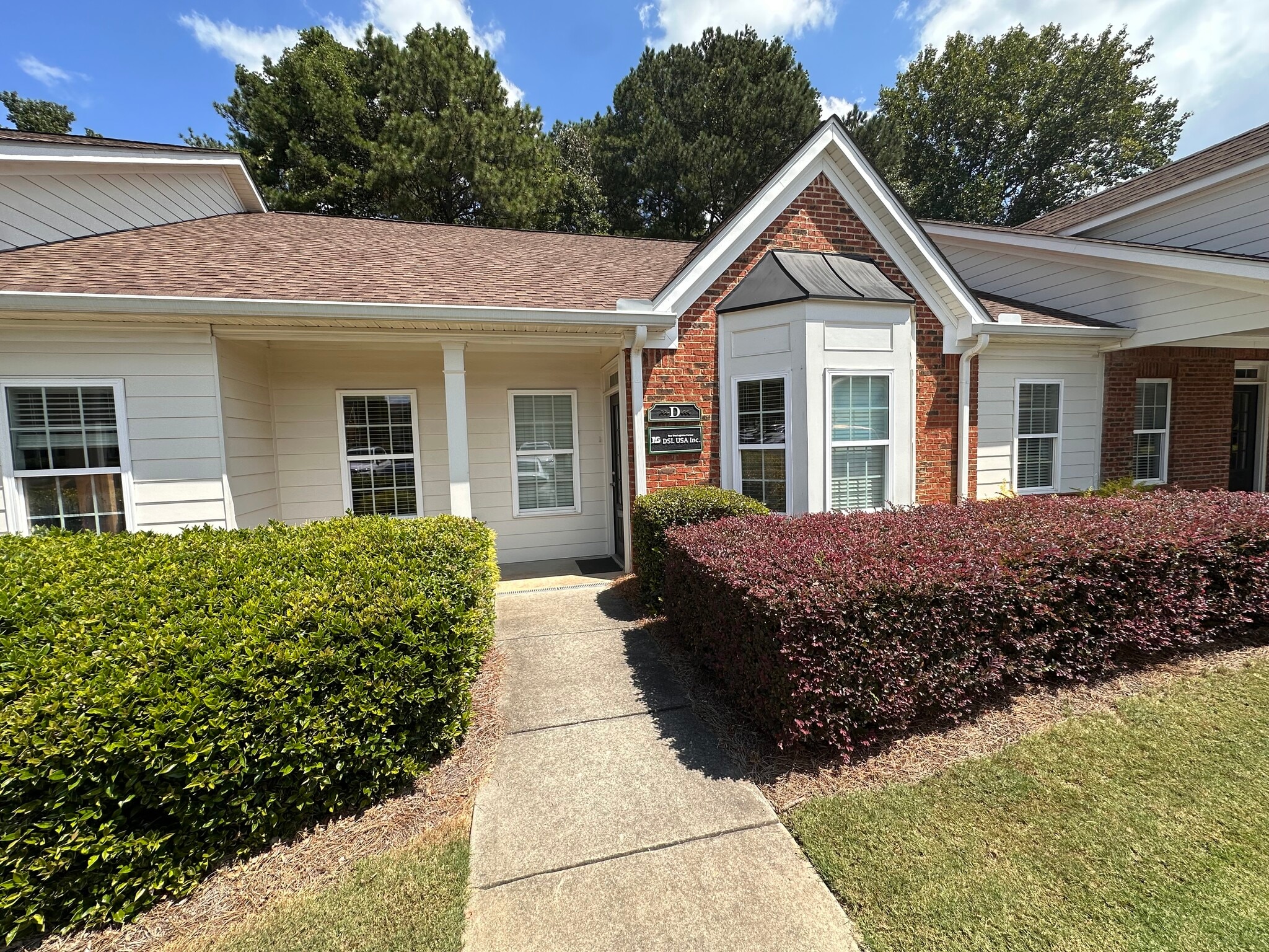 3449 Lawrenceville Suwanee Rd, Suwanee, GA à louer Photo du bâtiment- Image 1 de 11