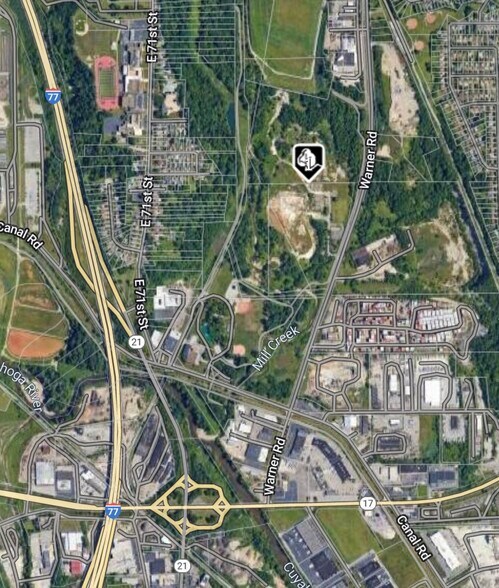 5000 Warner Rd, Garfield Heights, OH à vendre - Photo du bâtiment - Image 3 de 41