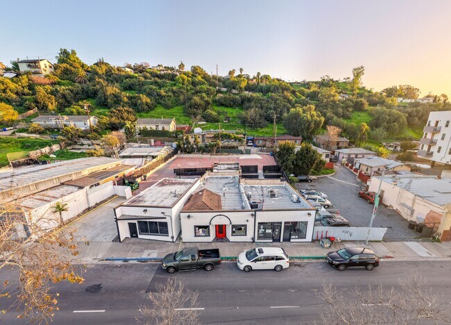 Plus de détails pour Mixed-Use Multi-Tenant Retail + Studio – Commerce de détail à vendre, San Diego, CA