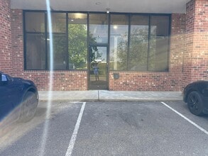 3865-3877 Winchester Rd, Memphis, TN for lease Interior Photo- Image 1 of 7