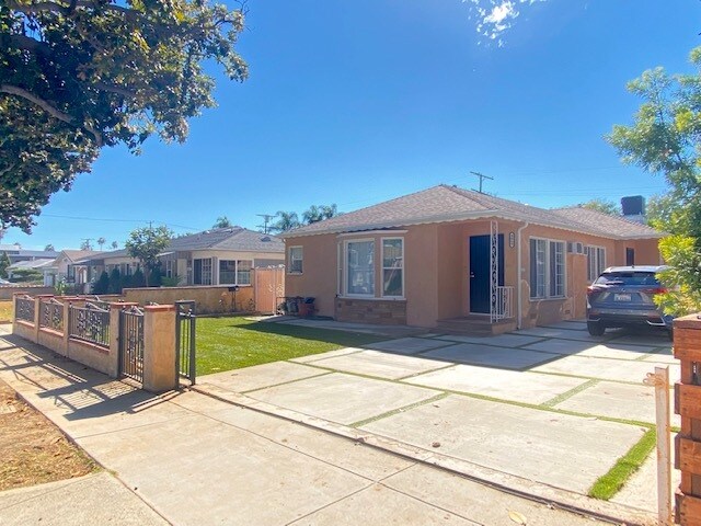 4069-4071 Sawtelle Blvd, Culver City, CA à vendre - Photo du bâtiment - Image 2 de 31