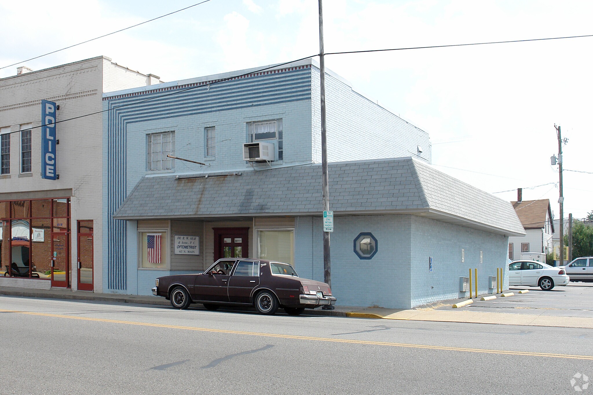 617 N Main St, Evansville, IN for sale Primary Photo- Image 1 of 3