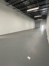 3927-3999 NW 19th St, Lauderdale Lakes, FL for lease Interior Photo- Image 1 of 2