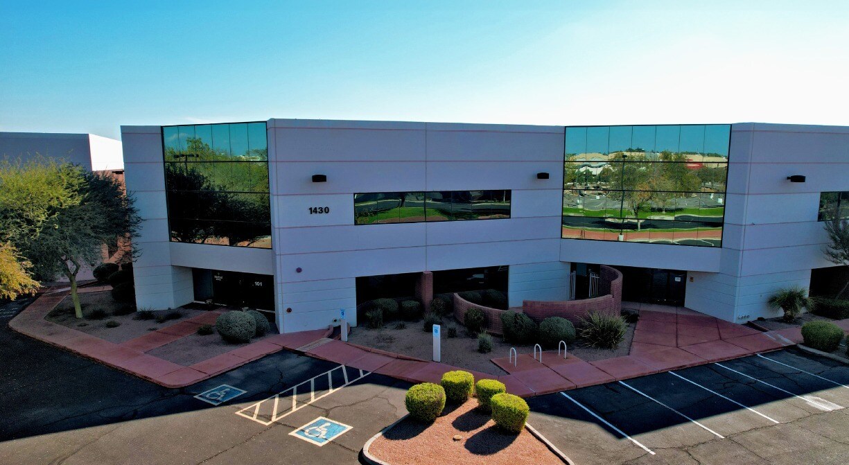 1430 W Auto Dr, Tempe, AZ for lease Building Photo- Image 1 of 11