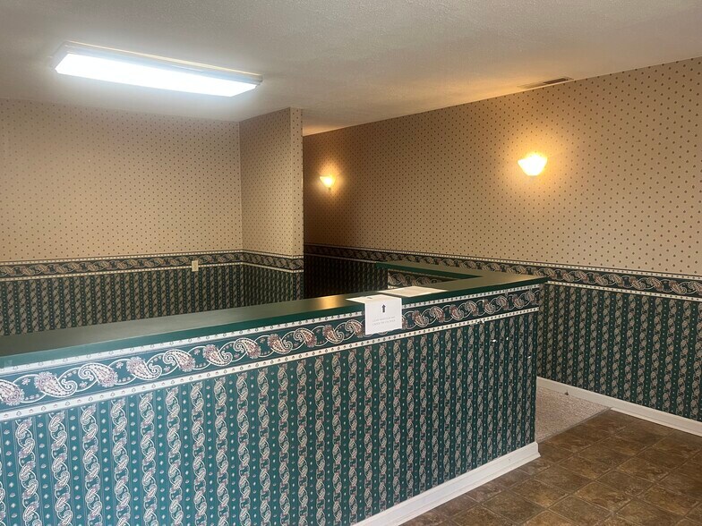 5 S Main St, Frankfort, IN à louer - Photo du bâtiment - Image 3 de 10