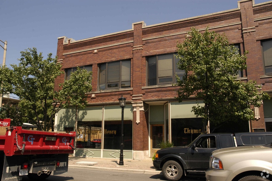 100-106 S Oak Park Ave, Oak Park, IL for lease - Building Photo - Image 2 of 2