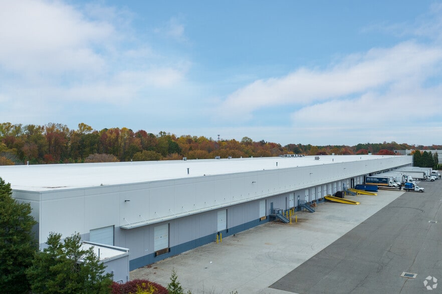 6601 S Laburnum Ave, Richmond, VA for lease - Building Photo - Image 3 of 4