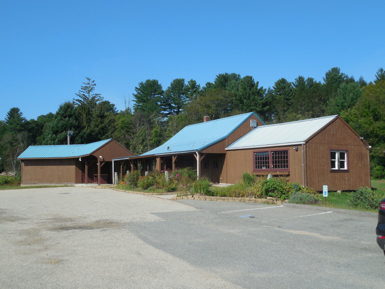 1839 Lower Rd, Gilbertville, MA à vendre - Autre - Image 1 de 1