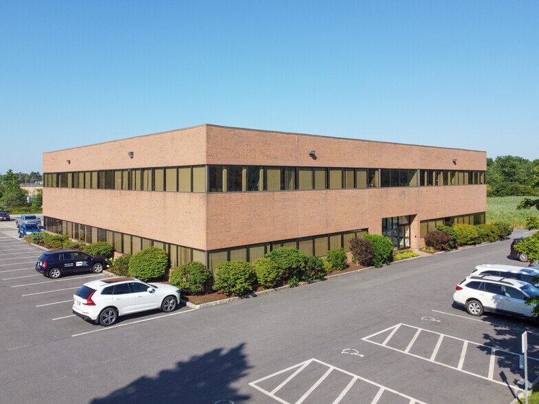 170 Commerce Way, Portsmouth, NH for lease - Building Photo - Image 3 of 4