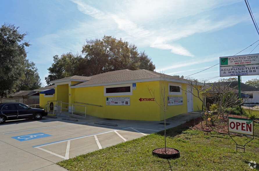 632 1st St S, Winter Haven, FL à vendre - Photo du bâtiment - Image 2 de 37