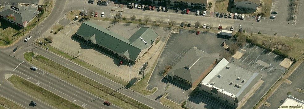 2301-2331 Eastern Blvd, Montgomery, AL à louer - Photo du bâtiment - Image 2 de 3