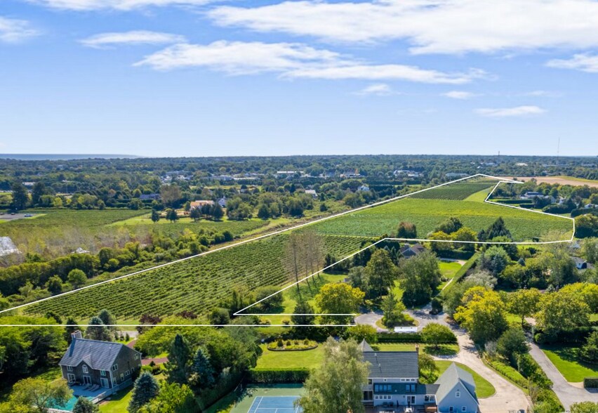 35 Flying Goose Path, Water Mill, NY à vendre - Photo principale - Image 1 de 1