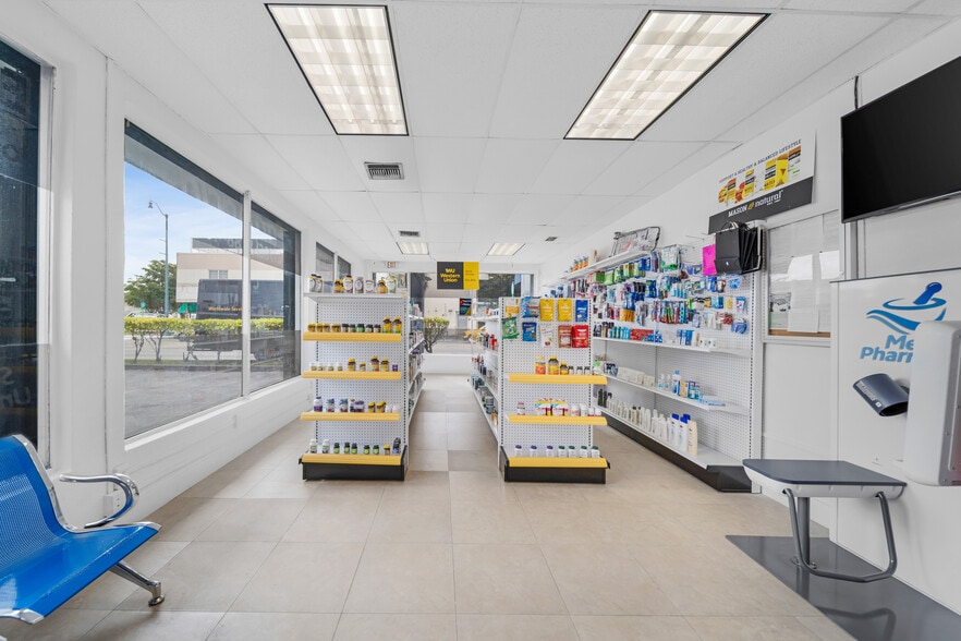 3401 SW 8th St, Miami, FL for lease - Interior Photo - Image 3 of 20