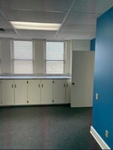 103 E State St, Mason City, IA for lease Interior Photo- Image 2 of 4