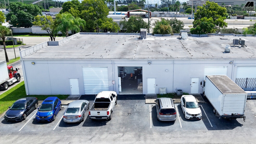 4101 SW 47th Ave, Davie, FL for lease - Building Photo - Image 3 of 14