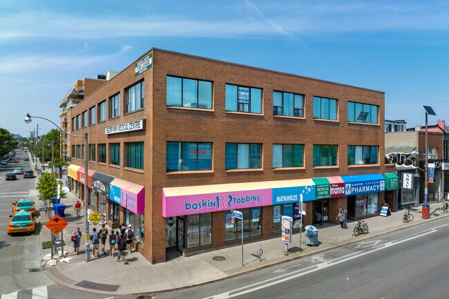 Plus de détails pour 726 Bloor St W, Toronto, ON - Bureau/Médical à louer