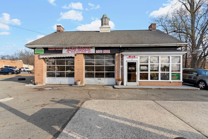 2 Mount Bethel Rd, Warren, NJ à vendre - Photo du bâtiment - Image 3 de 6