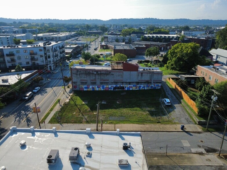 100 E Main St, Chattanooga, TN à vendre - Aérien - Image 2 de 4
