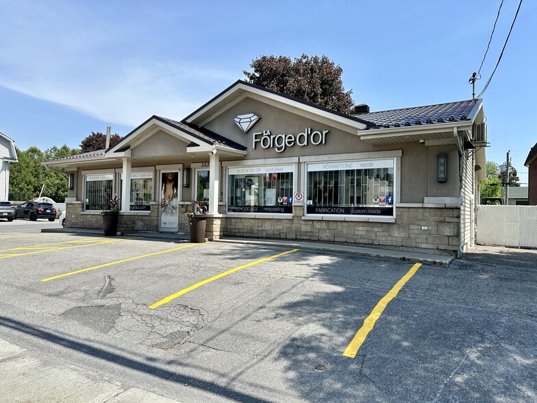 351 Blvd Grand, L'Île-Perrot, QC for sale - Building Photo - Image 1 of 1