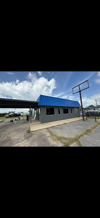 More details for 1305 Lacey Dr, Baytown, TX - Industrial for Lease