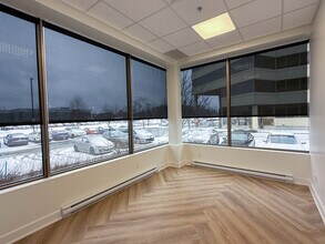 1550 Rue Ampère, Boucherville, QC à louer Photo intérieure- Image 2 de 5