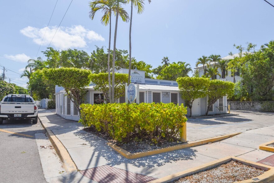 701 Simonton St, Key West, FL à vendre - Photo du bâtiment - Image 1 de 35
