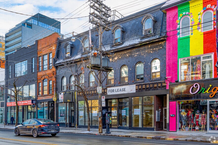 507-511 Queen St W, Toronto, ON à louer - Photo du bâtiment - Image 2 de 4