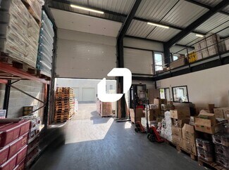 More details for Rue Emile Zola, Décines-Charpieu - Flex for Lease