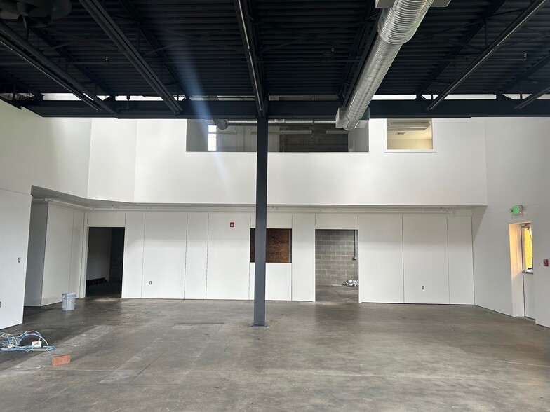 127 Marginal Way, Portland, ME for lease - Interior Photo - Image 3 of 5