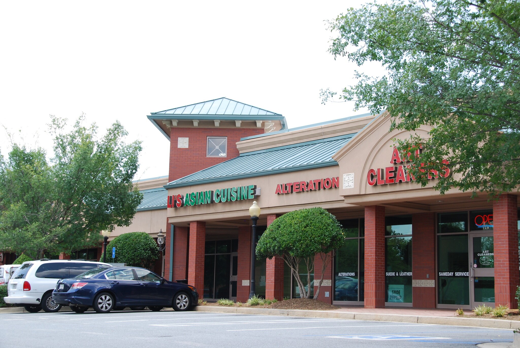 3451 Earnest Barrett Pky, Marietta, GA à louer Photo principale- Image 1 de 5