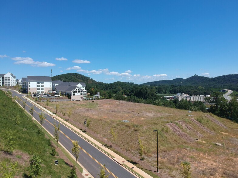 Crown Dr, Emerson, GA à vendre - Aérien - Image 2 de 7