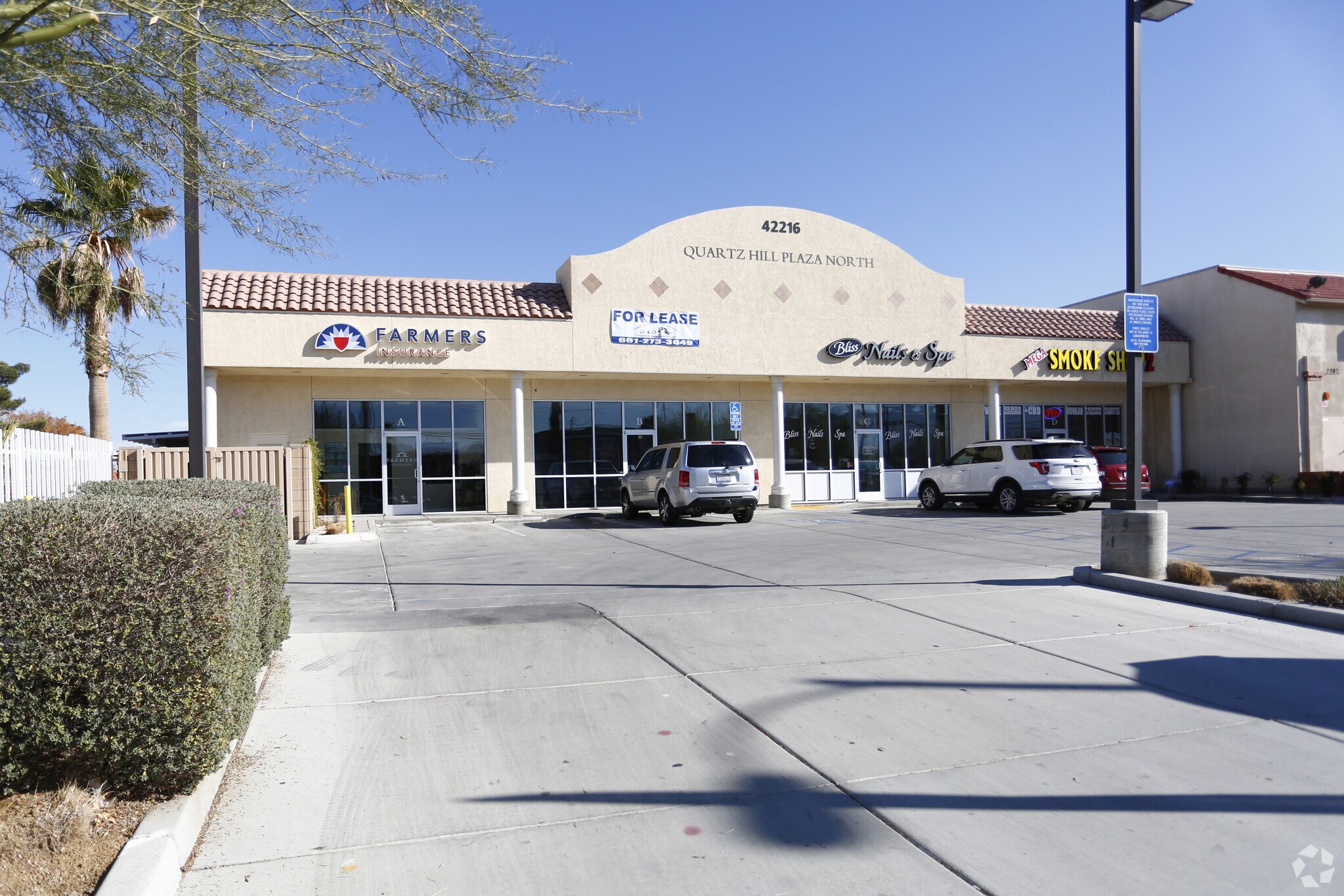 42216 50th St W, Quartz Hill, CA for lease Primary Photo- Image 1 of 7