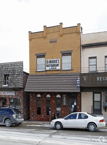 429 Railroad St, Bridgeville, PA for sale - Building Photo - Image 2 of 2