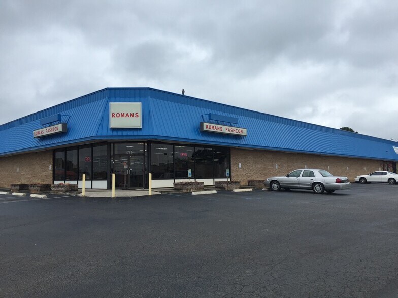 1222 Jordan Ln, Huntsville, AL à vendre - Photo du bâtiment - Image 1 de 5