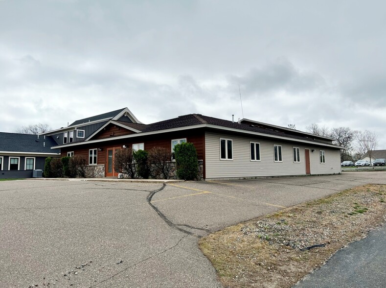 7119 Forthun Rd, Baxter, MN for lease - Building Photo - Image 1 of 8