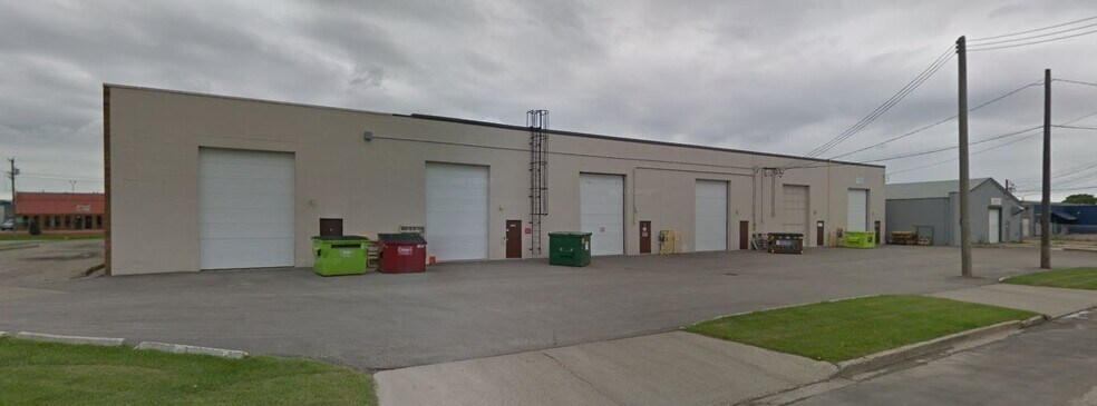 14510 115 Av NW, Edmonton, AB à louer - Photo du bâtiment - Image 2 de 2