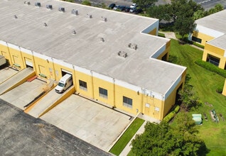 12601 Westlinks Dr, Fort Myers, FL for lease Building Photo- Image 2 of 4