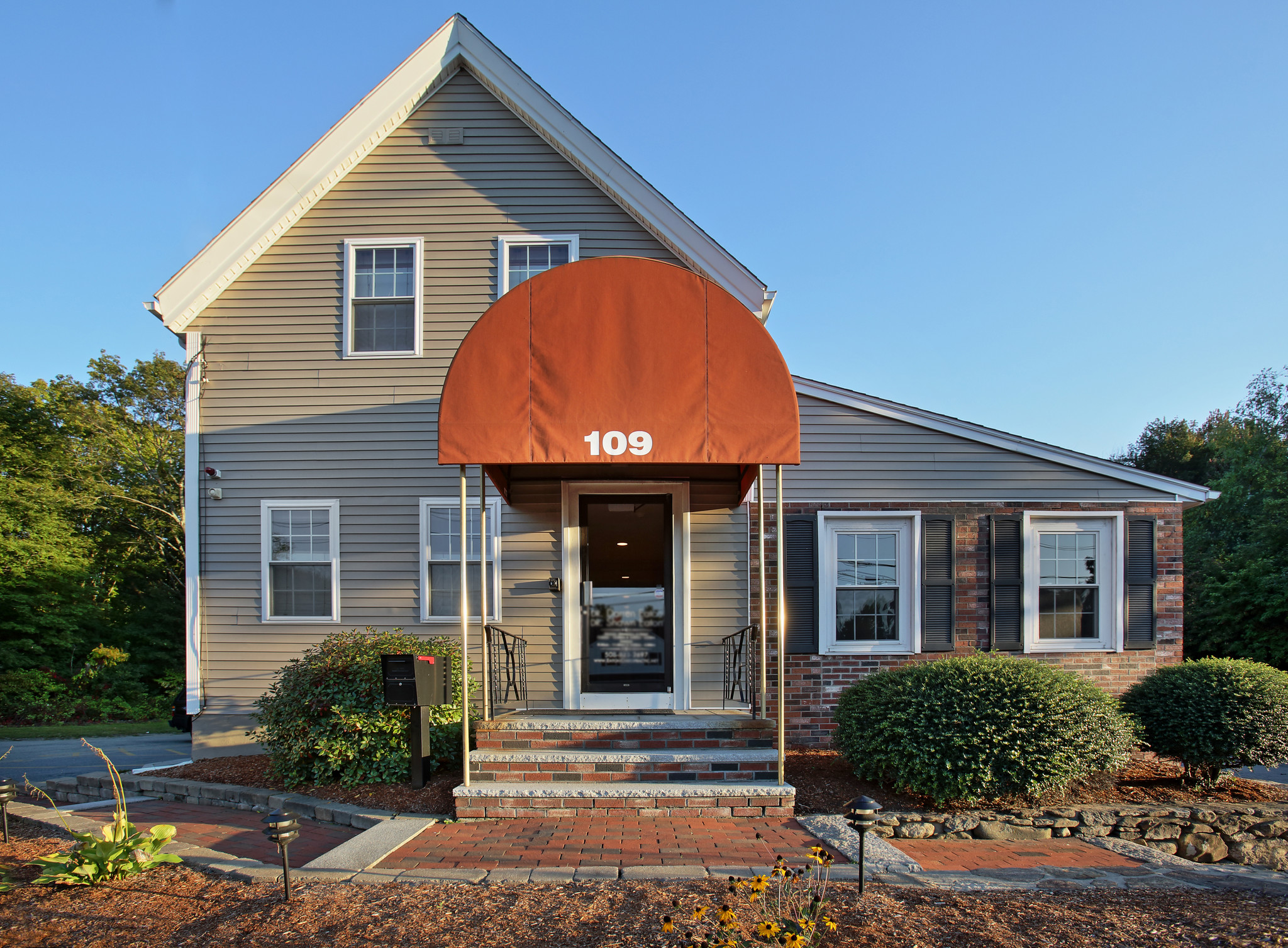 109 Dean St, Taunton, MA à vendre Photo principale- Image 1 de 1