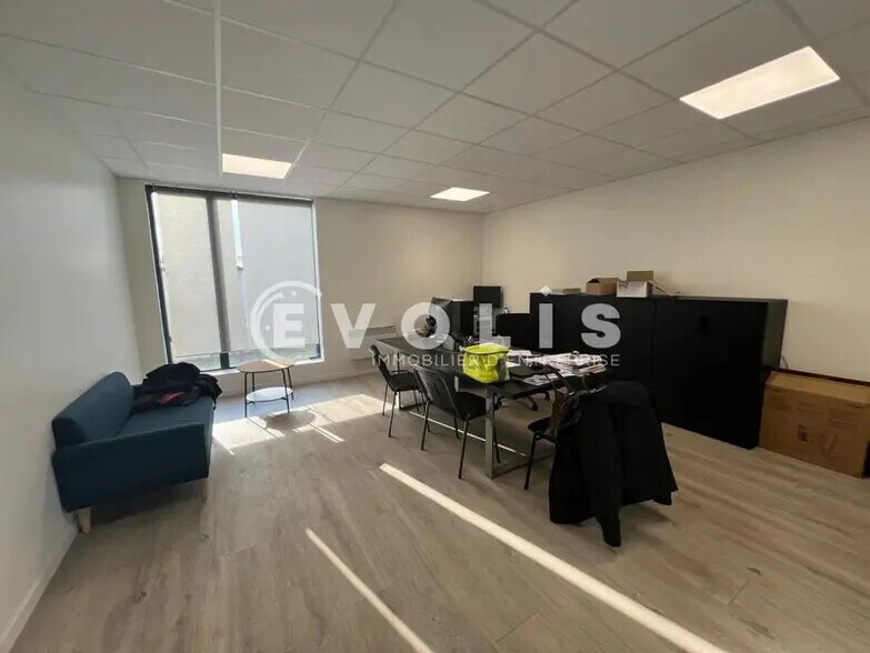 161 Allée Des Peupliers, Trévoux à louer - Photo intérieure - Image 3 de 4