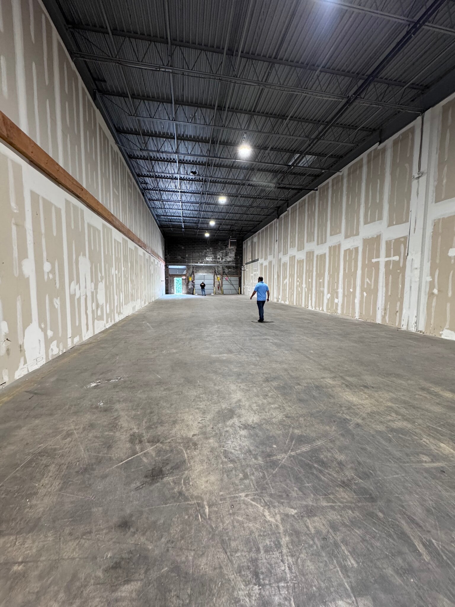 541 Industrial Way W, Eatontown, NJ for lease Interior Photo- Image 1 of 1
