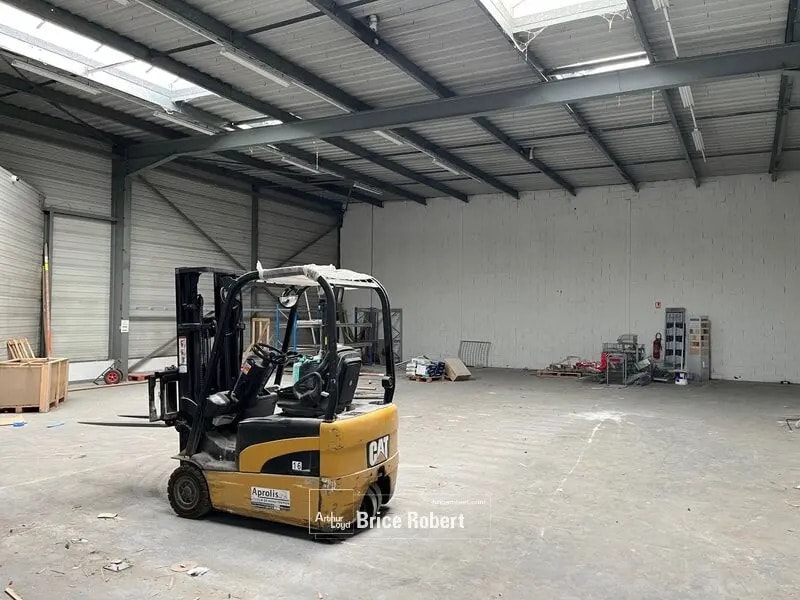 Bureau dans La Ravoire à louer Photo intérieure- Image 1 de 7