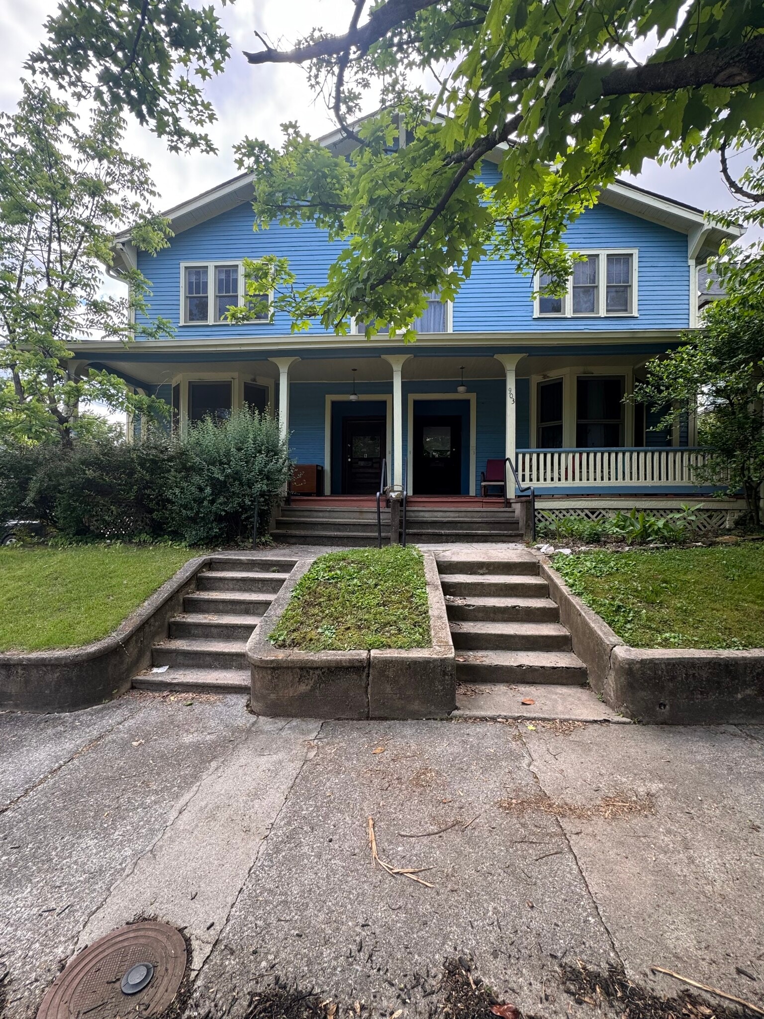 903 Luttrell St, Knoxville, TN for sale Primary Photo- Image 1 of 52